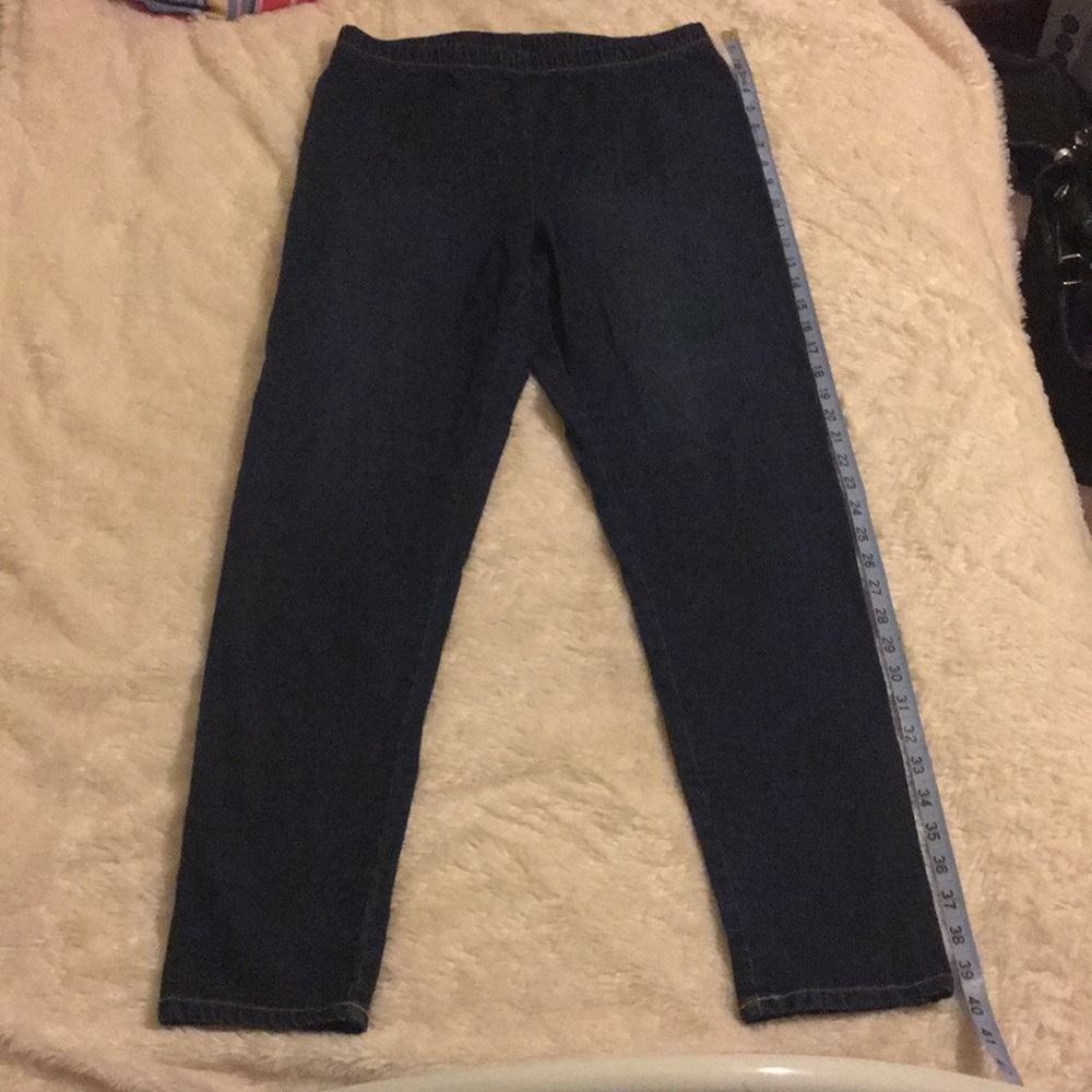 Metro Blues jeggings. Soft denim leggings. Large